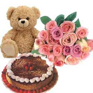 Butterscotch Cake, Pink Roses n Teddy